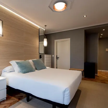 Avenida Lofts * A Coruña