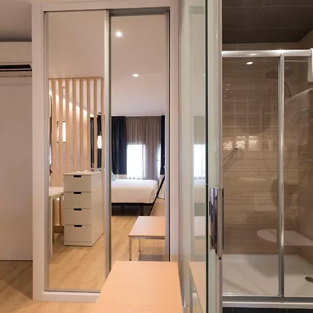 Avenida Lofts Apartmán A Coruña