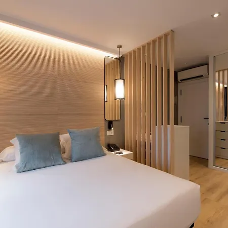 Avenida Lofts Ла-Корунья