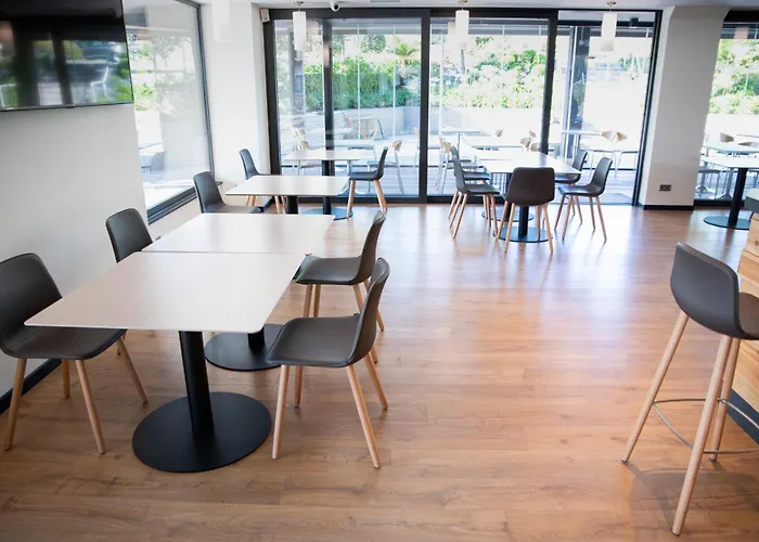 Avenida Lofts * A Coruña